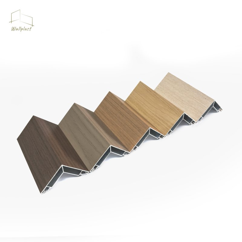 ตัวจบระแนงครอบฉาก รุ่น L Corner สี Peanut Oak
