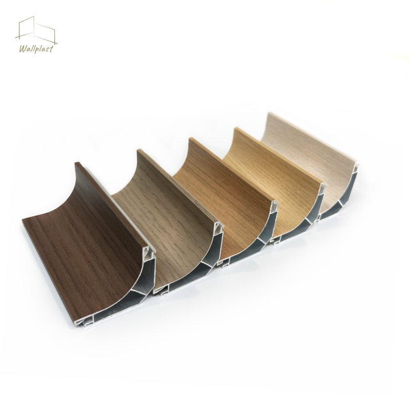 ตัวจบระแนงครอบโค้งใน รุ่น Convex สี Vanilla Oak