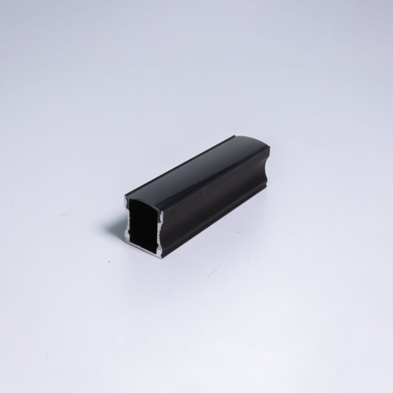 YS-รางไฟ UCC-BLACK-3000