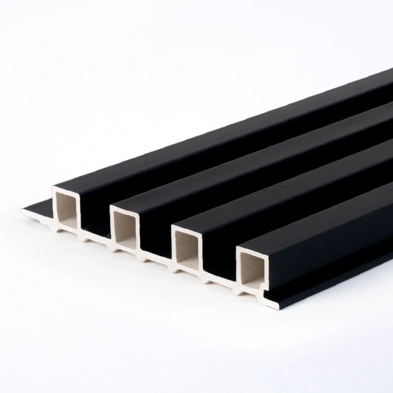 แผ่นตกแต่งผนังภายใน WPC รุ่น ClickLock (Square) Solid Black Onyx