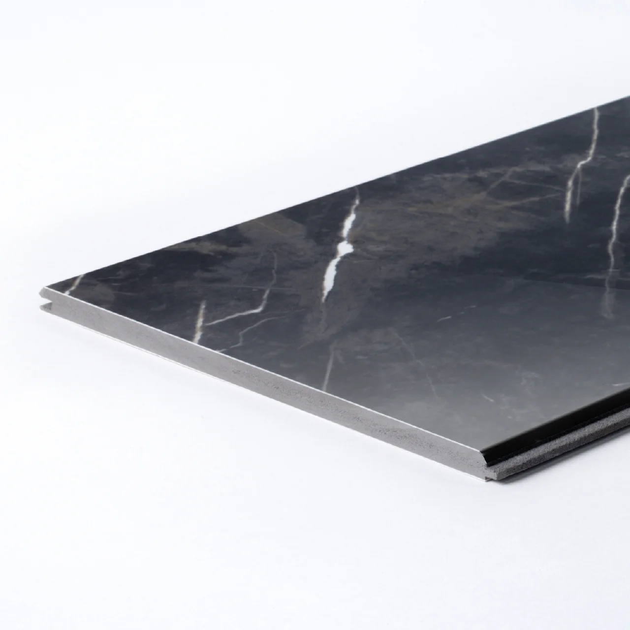 ผนังหินเทียม รุ่น ClickLock (Flat – Model V) Marble Noir Saint Laurent (Glossy)