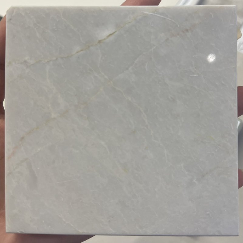 หินอ่อนชมพูพรานกระต่าย