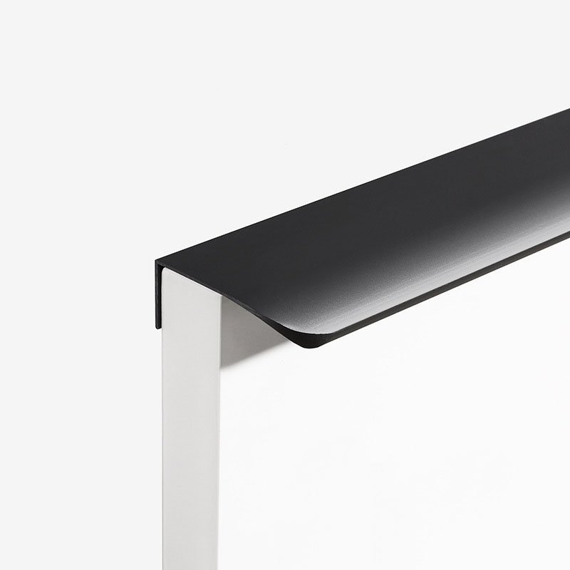 มือจับอลูมิเนียมขอบโค้ง ขนาด 150 mm สีดำ